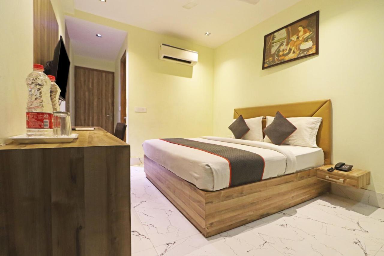 Hotel Good Vibe Near Delhi Igi Airport Нью-Делі Екстер'єр фото