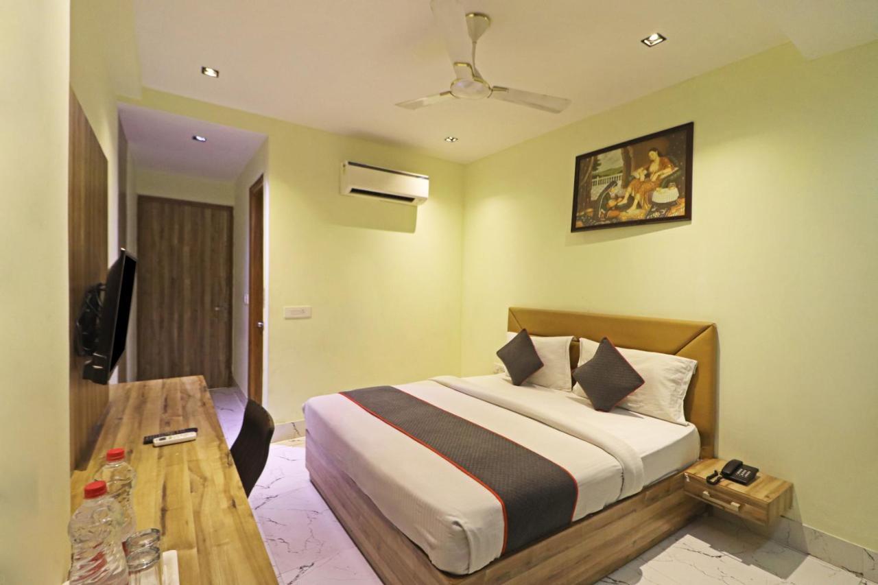 Hotel Good Vibe Near Delhi Igi Airport Нью-Делі Екстер'єр фото