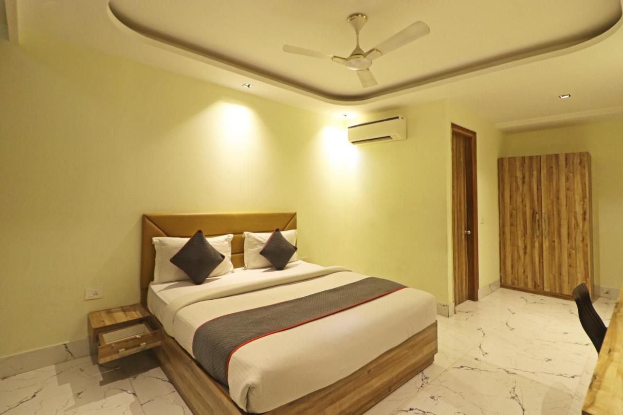 Hotel Good Vibe Near Delhi Igi Airport Нью-Делі Екстер'єр фото