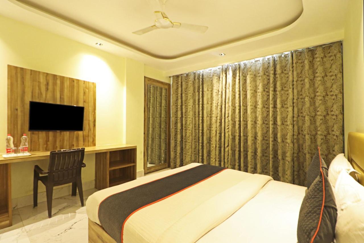 Hotel Good Vibe Near Delhi Igi Airport Нью-Делі Екстер'єр фото