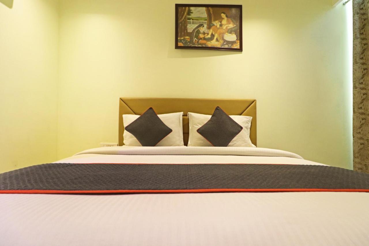 Hotel Good Vibe Near Delhi Igi Airport Нью-Делі Екстер'єр фото
